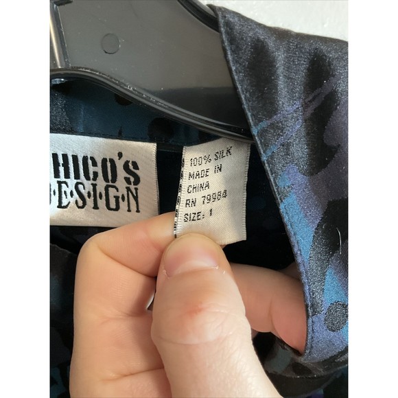 Chico's Design Women’s 1 Silk Blazer Black Blue Art to Wear Oriental Button - Picture 7 of 10